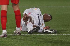 Atacante do Real Madrid, Rodrygo sofre lesão muscular na perna direita