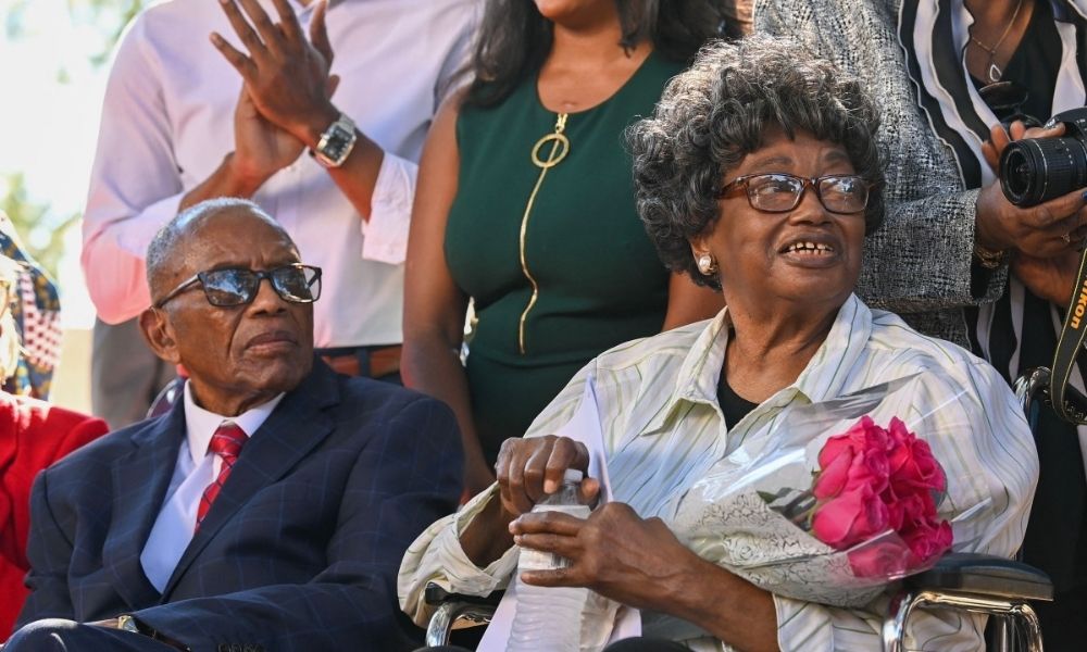 Morre aos 86 anos Claudette Colvin, pioneira do movimento pelos direitos civis nos Estados Unidos