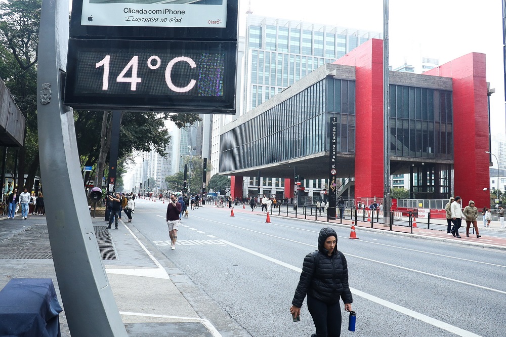 Frio em pleno verão: O que explica a queda de temperatura em SP no meio de janeiro?