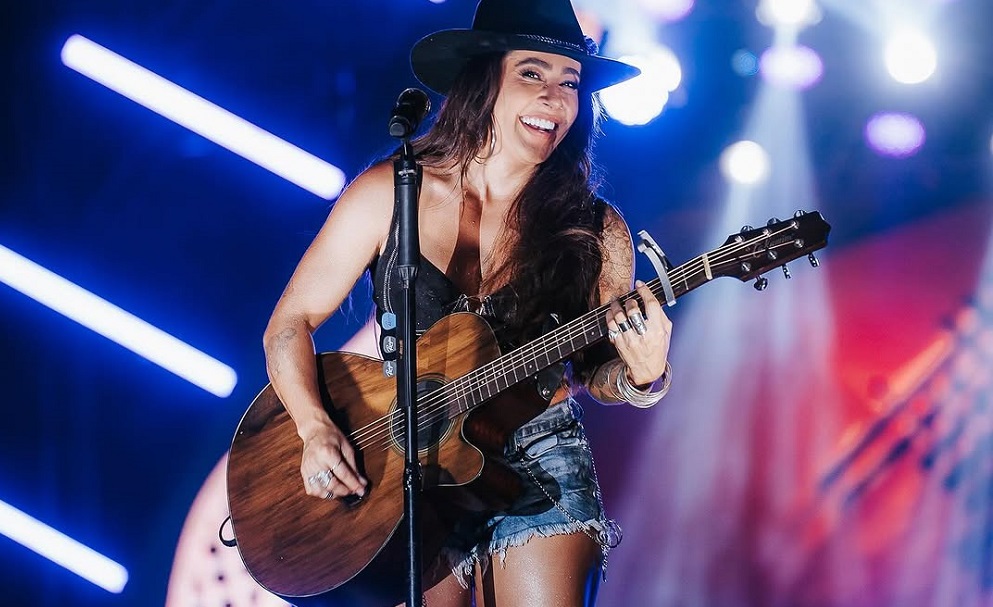 Lauana Prado anuncia gravidez após término de noivado