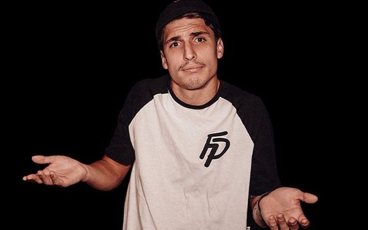 Ex-BBB Felipe Prior tem condenação por estupro mantida pelo STJ