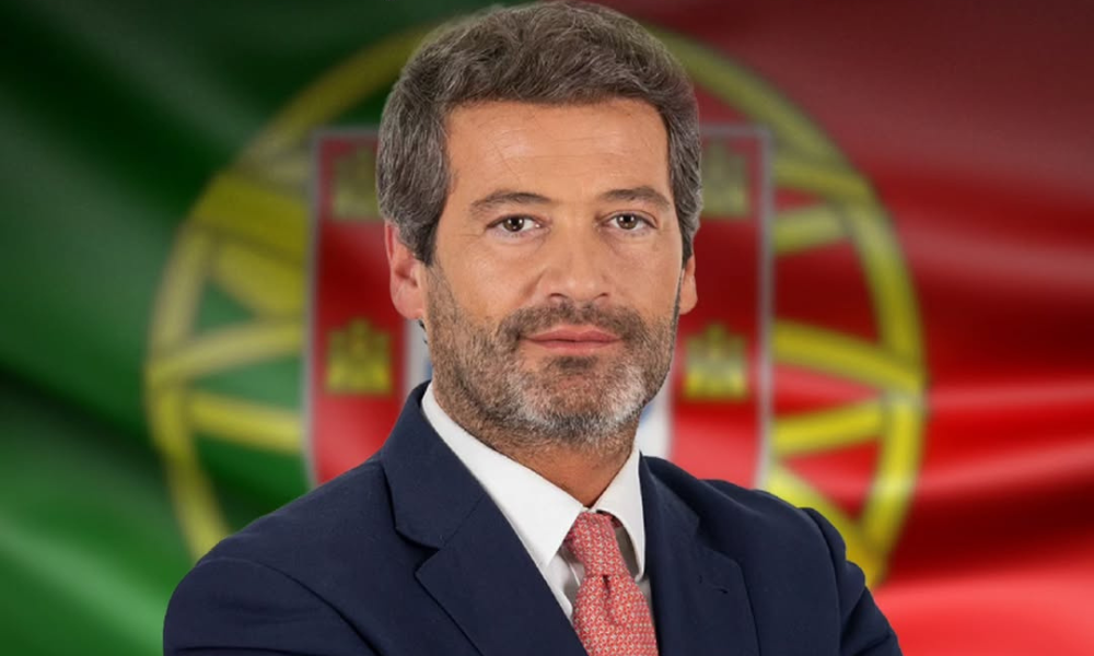 Candidato de extrema direita lidera primeiro turno das eleições presidenciais em Portugal