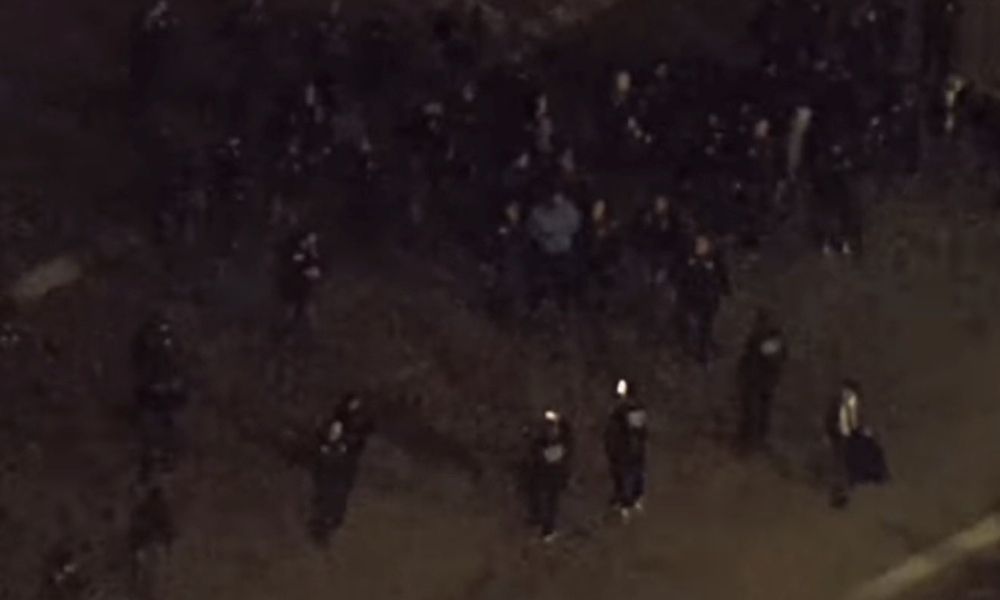 Veja o momento em que Nicolás Maduro é retirado de aeronave nos EUA