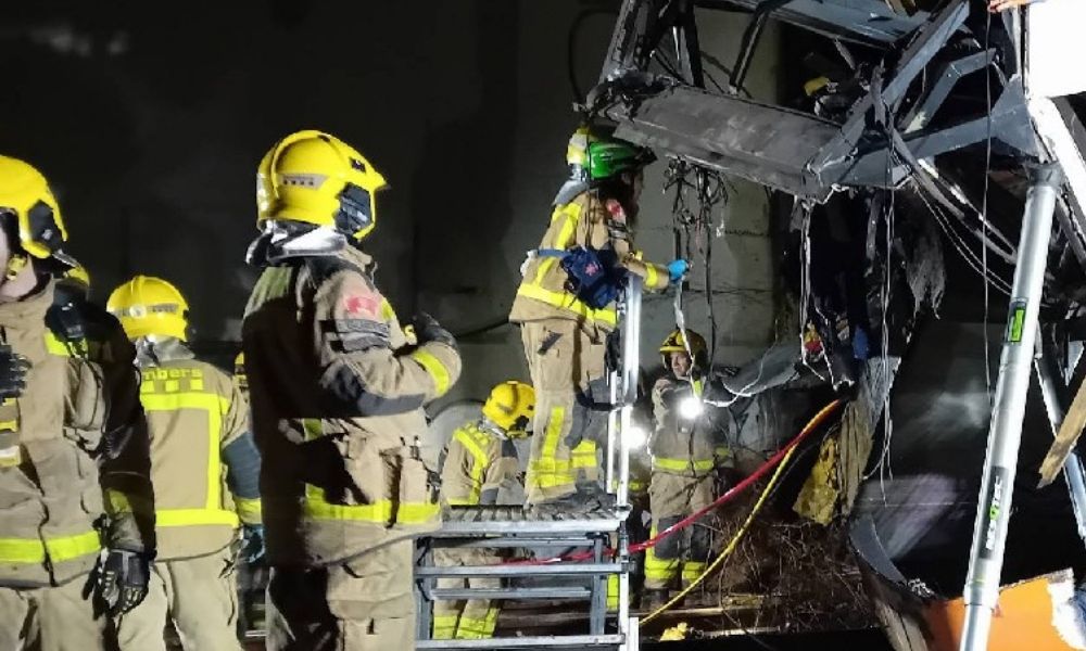 Trem descarrila na Espanha e deixa um morto e ao menos 15 feridos