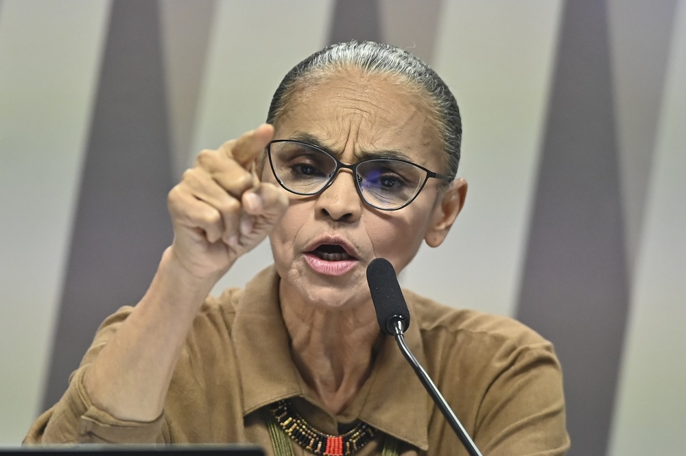 Desmatamento na Amazônia caiu 50% em 2025 em relação a 2022, diz Marina Silva