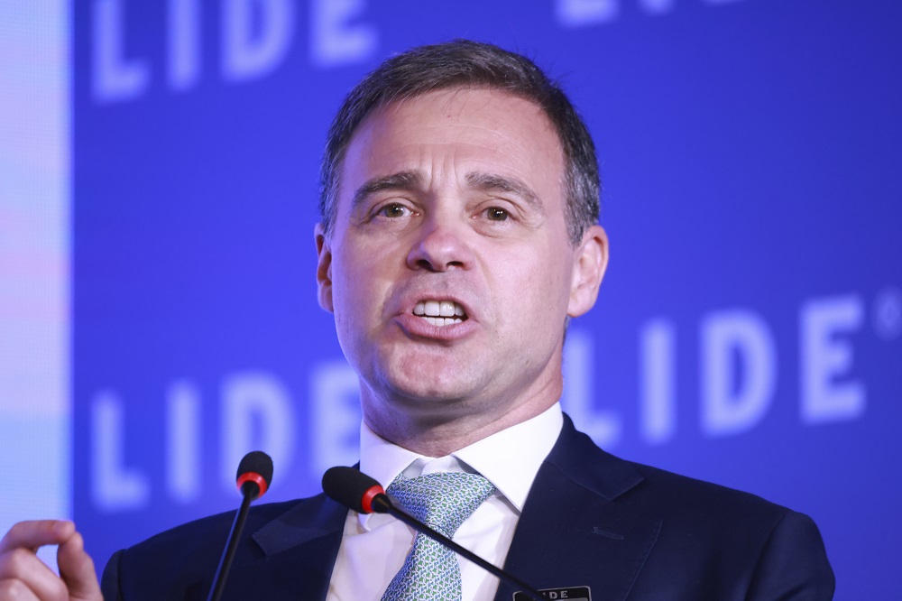 Relator do caso Master, Mendonça alerta para perigos do poder: ‘Tentação do diabo’