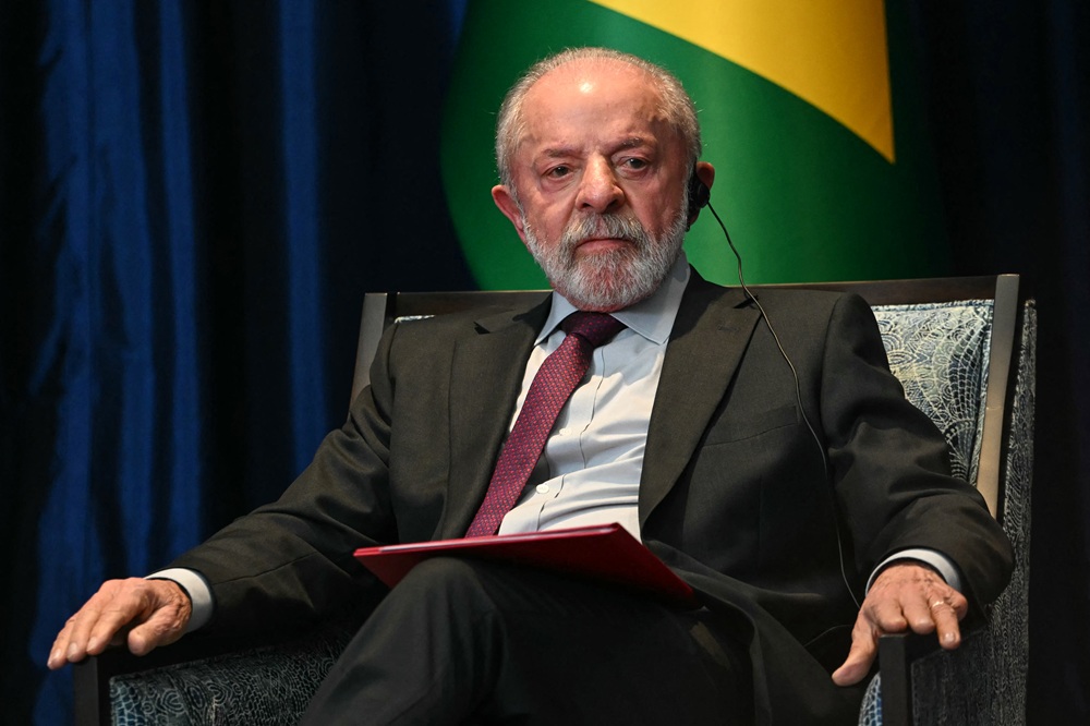 Para diminuir rejeição, Lula adota fim da escala 6×1 como bandeira