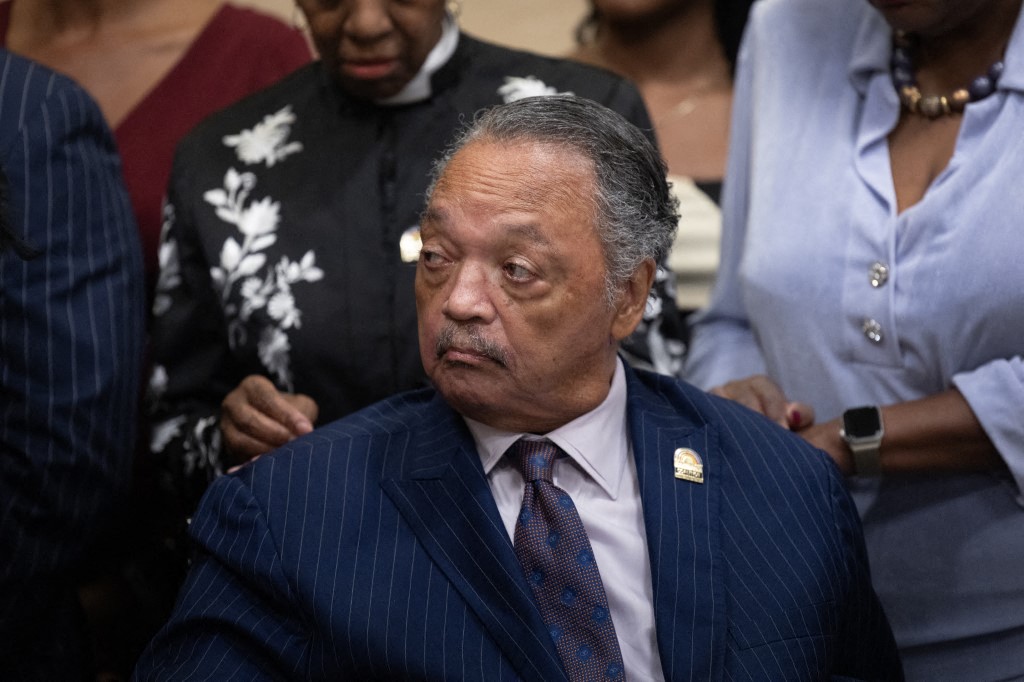 Morre Jesse Jackson, defensor dos direitos civis nos EUA e aliado de Luther King