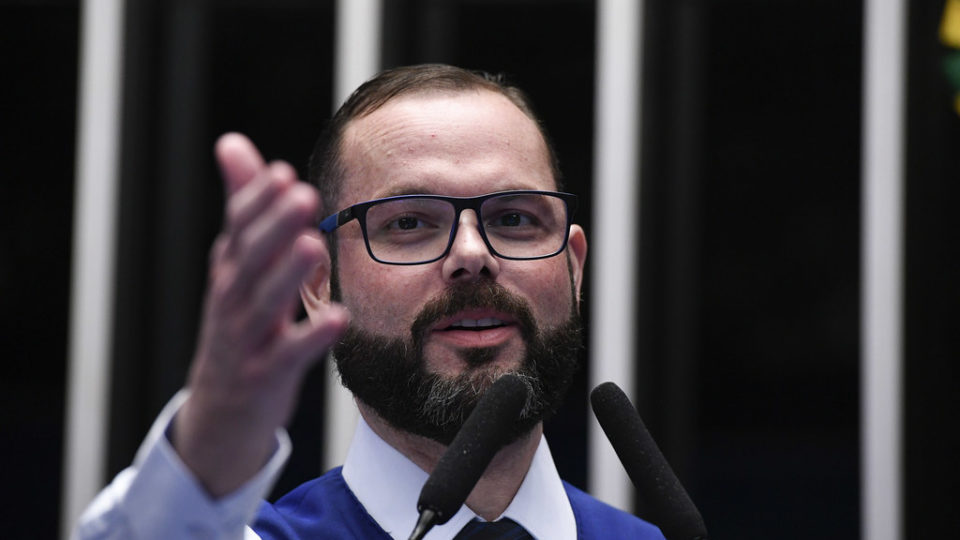 Por unanimidade, TSE mantém mandato do senador Jorge Seif