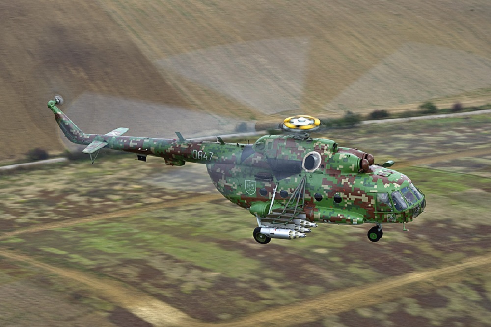 Queda de helicóptero militar deixa 15 mortos no sul do Peru