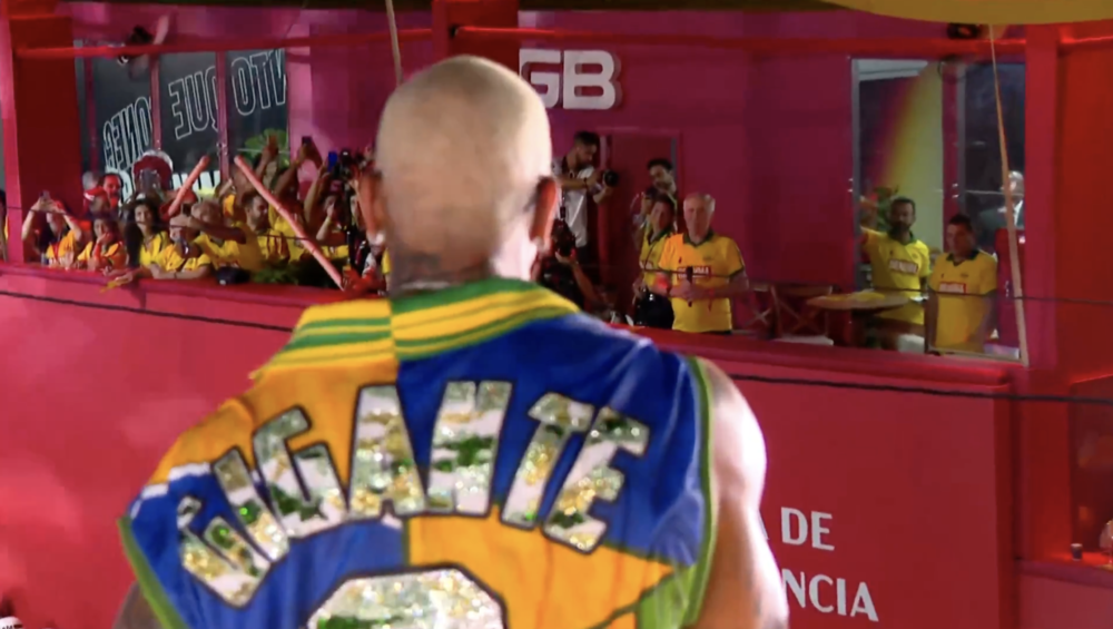 Em Salvador, Ancelotti ouve pedido de Léo Santana: ‘Coloca o Neymar na seleção’