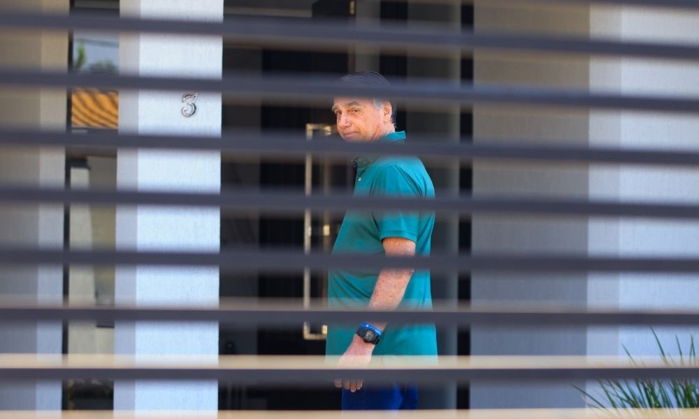 Médica citou risco de morte ao transferir Bolsonaro para hospital