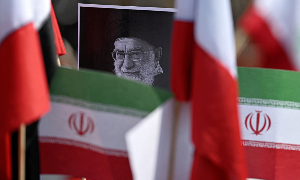 Irã define sucessor de Ali Khamenei em meio à guerra