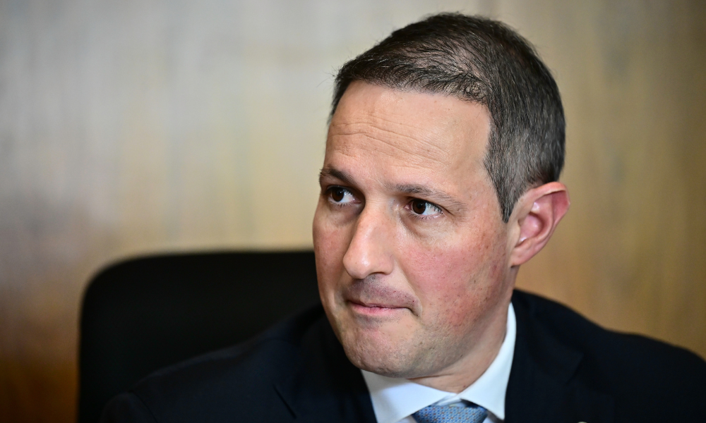 ‘Sociedade não aguenta mais leniência com criminosos’, diz Derrite