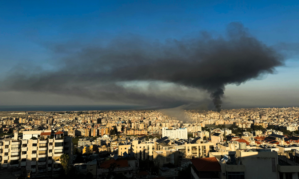 Israel realiza ‘ataques simultâneos’ em Teerã e Beirute