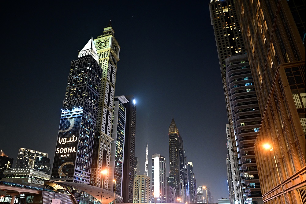 Super-ricos de Dubai pagam fortunas para fugir da guerra