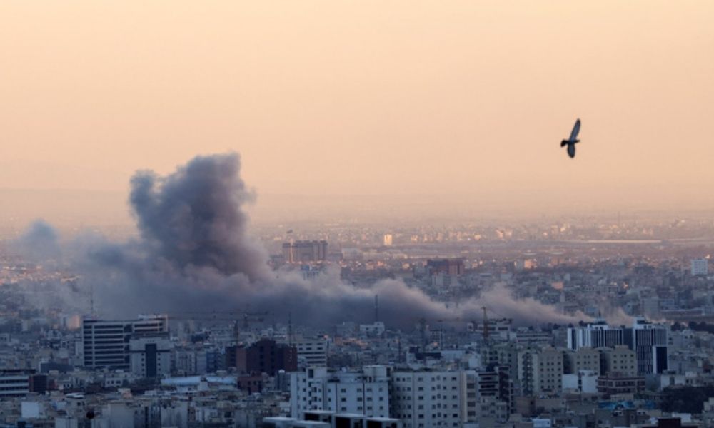 Irã diz que bases dos EUA em países do Oriente Médio são ‘alvos legítimos’ de retaliação