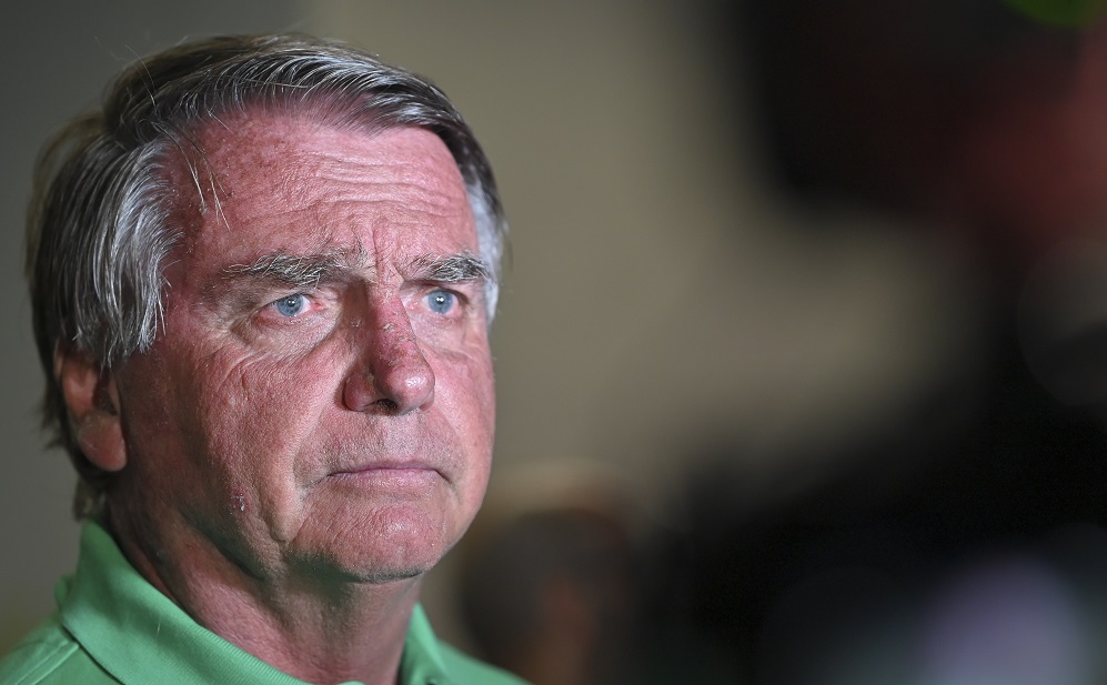 Em decisão de domiciliar, Moraes destaca que Bolsonaro poderia ter ‘acionado botão do pânico’ na ‘Papudinha’