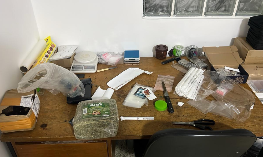 Megaoperação contra tráfico de armas e drogas cumpre mandados em 13 cidades de SP