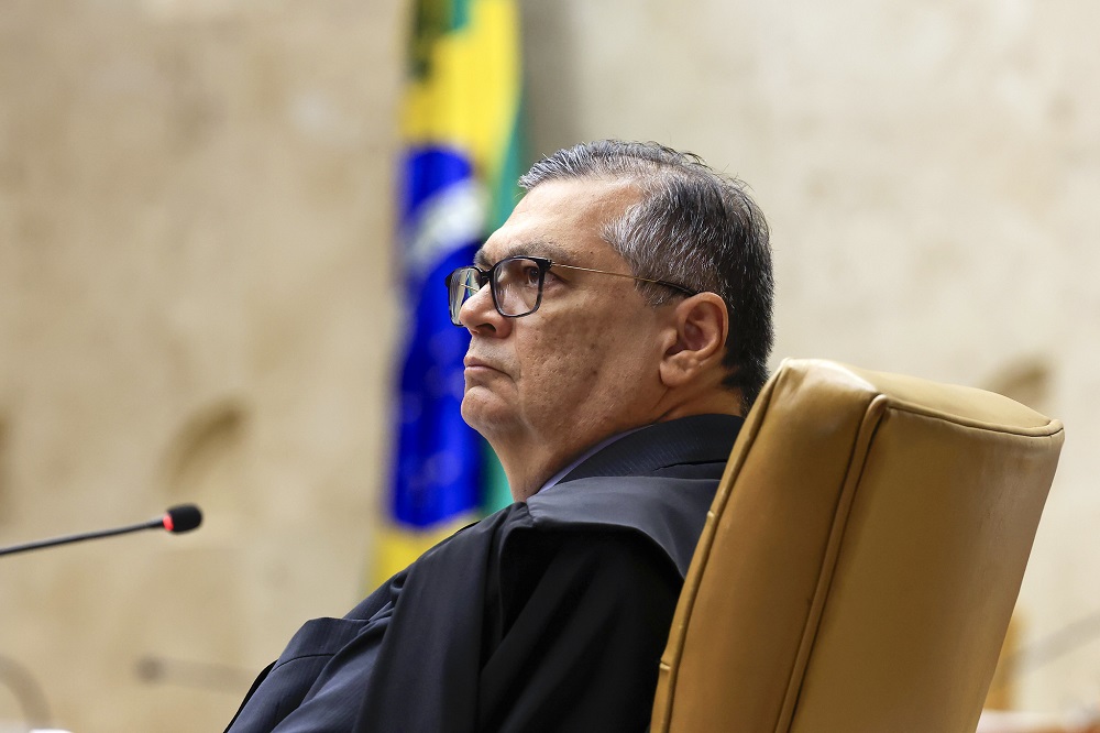Moraes autoriza operação da PF contra blogueiro acusado de perseguir Dino