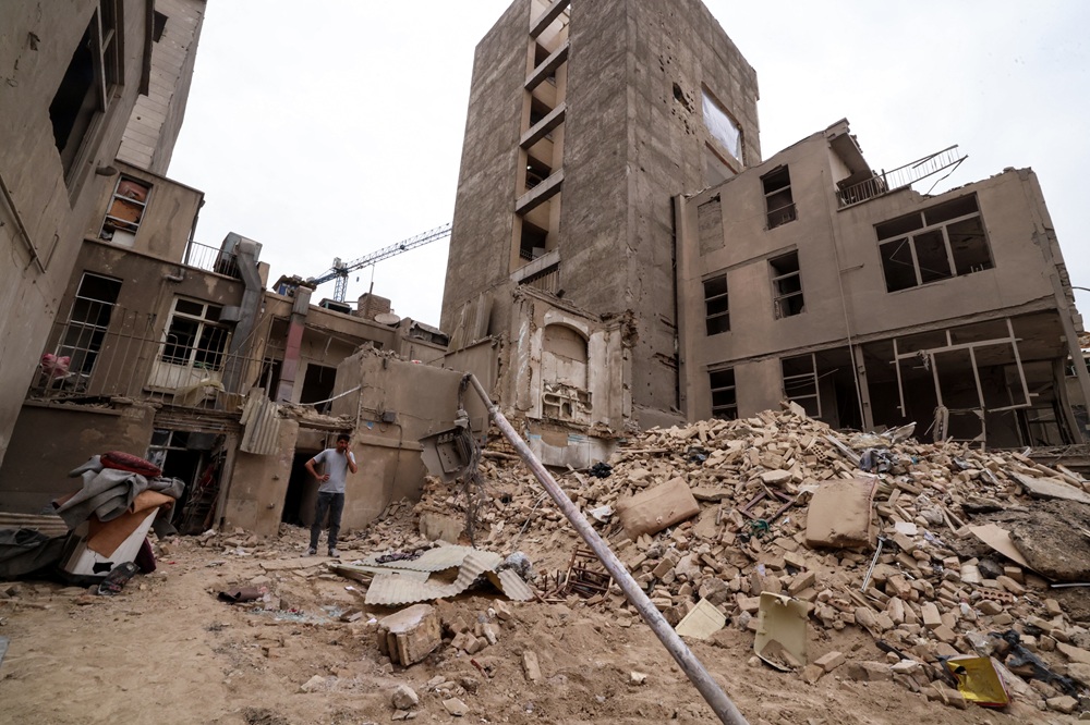 Irã acusa EUA de planejar ofensiva terrestre e diz estar pronto para retalhar