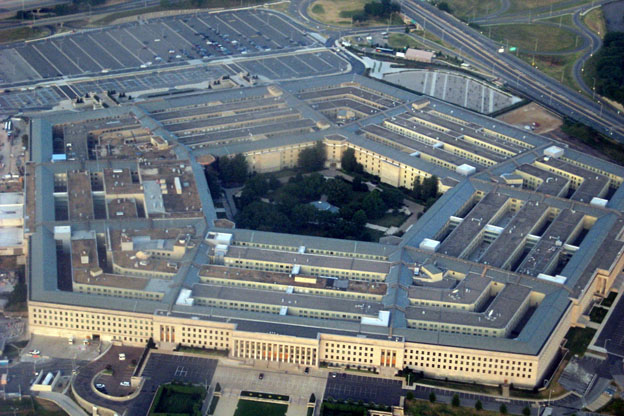 Pentágono calcula que retirar minas do Estreito de Ormuz pode levar até seis meses 