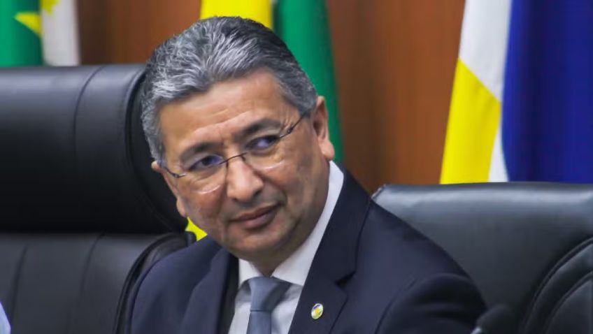 TSE forma maioria de 6 votos a 1 para cassar mandato do governador de RR 