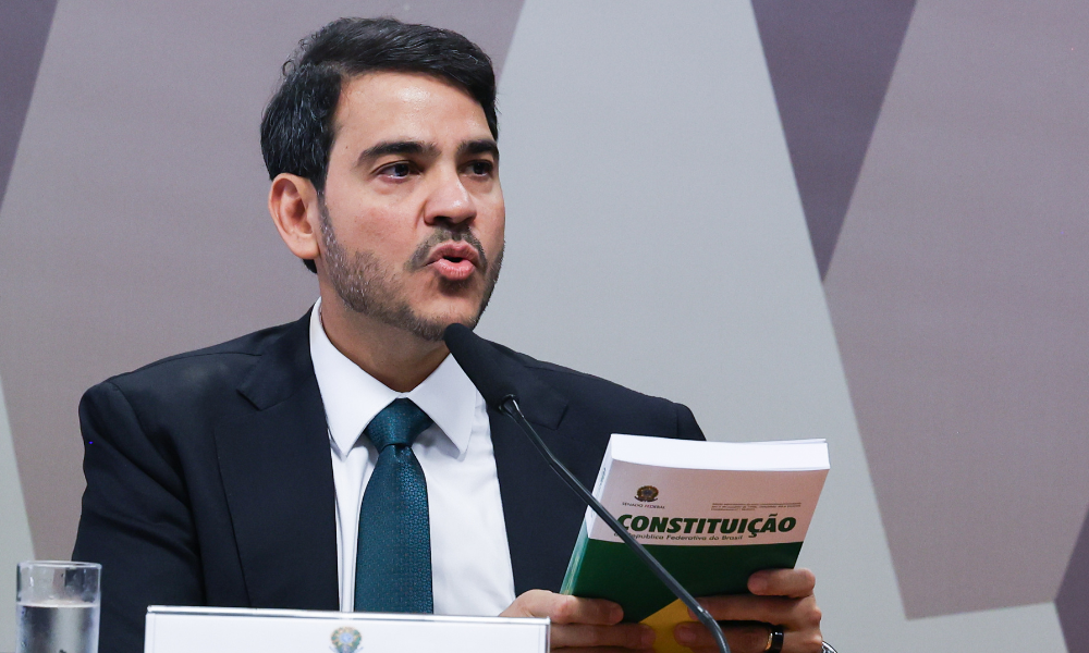 Messias é aprovado na CCJ do Senado após sabatina para vaga no STF 