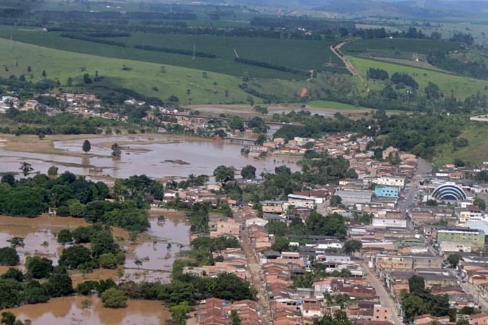 Famosos se mobilizam para ajudar regiões afetadas pelas chuvas na Bahia