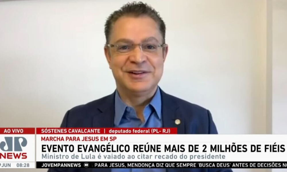 ‘Divórcio eterno’, diz deputado sobre evangélicos e esquerda brasileira