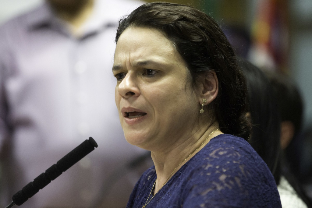 Tarcísio de Freitas deve trazer maior protagonismo político a São Paulo, afirma Janaina Paschoal
