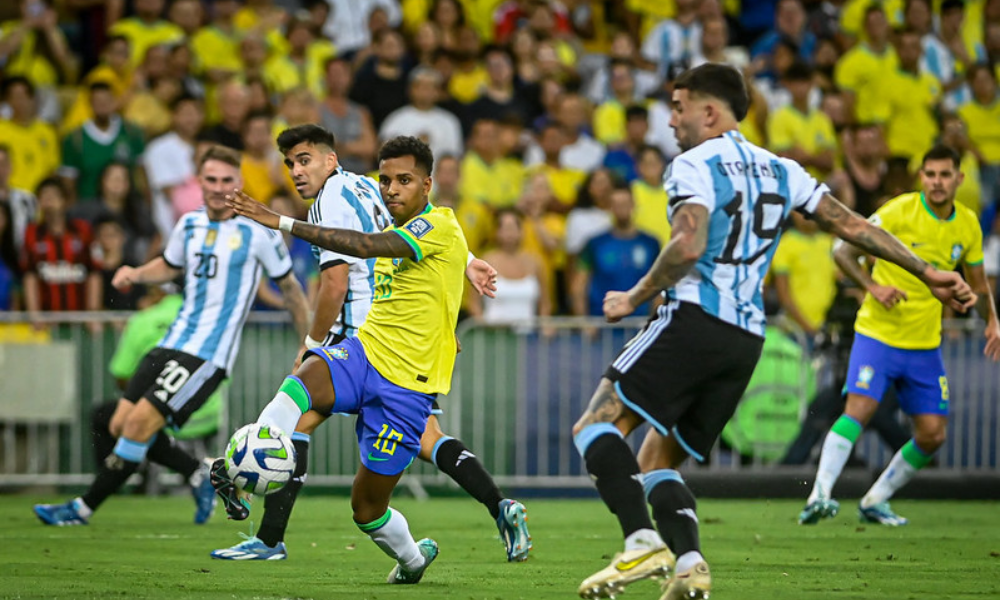Conmebol introduz cartão rosa na Copa América para casos de lesão na cabeça 
