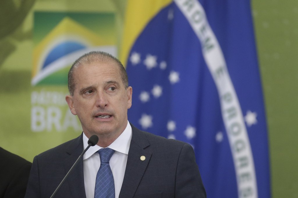 Onyx diz que União Brasil ‘apaga história do DEM’ e reafirma lealdade a Bolsonaro
