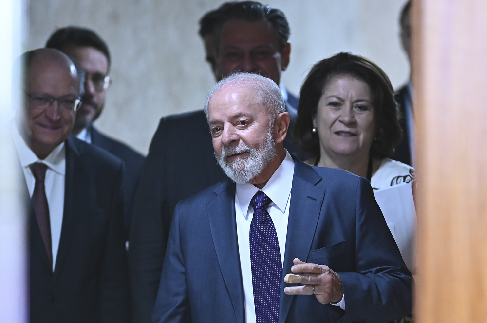 ‘Quem duvidar que a economia brasileira vai crescer vai quebrar a cara’, diz Lula